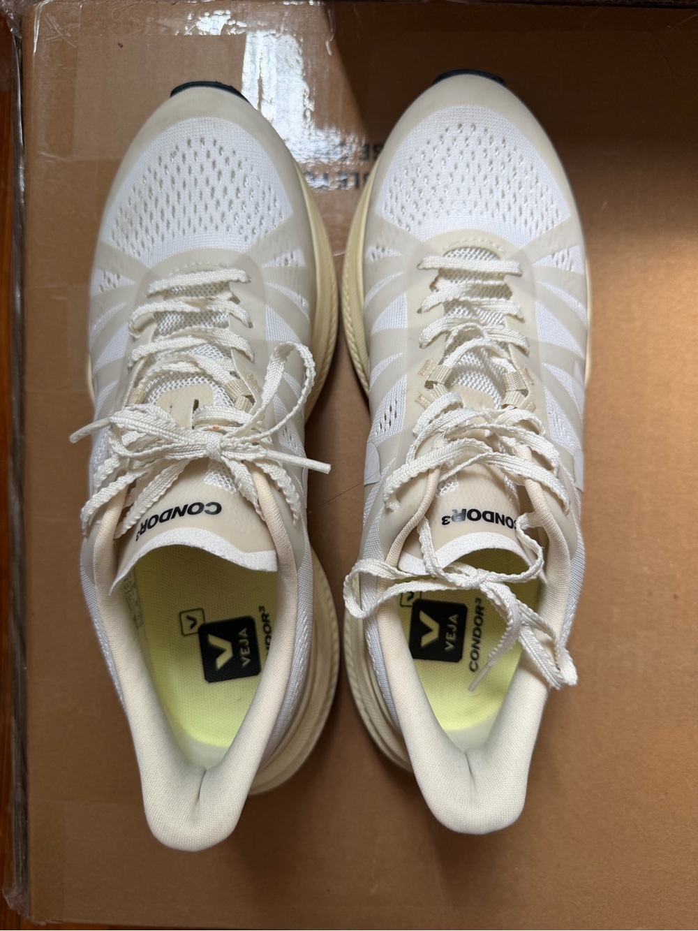 Veja Women's Condor 3, Size 9.5, EUC